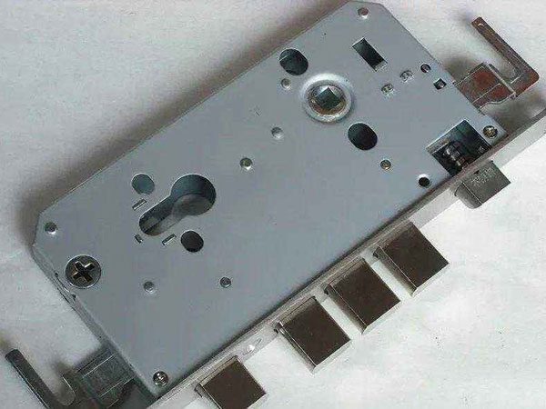 屯昌24小时上门开锁公司